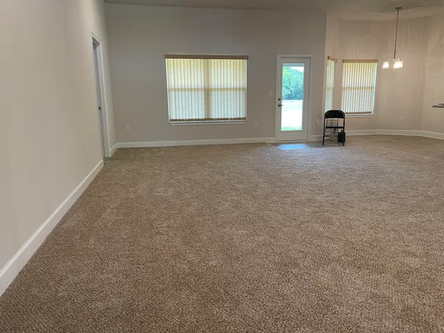 $3,200 | 5236 Northwest Iredell Street, Port St. Lucie, FL 34986