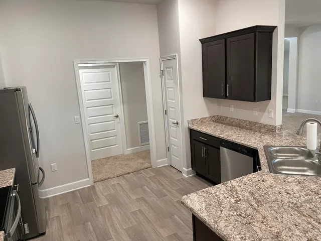 $3,200 | 5236 Northwest Iredell Street, Port St. Lucie, FL 34986