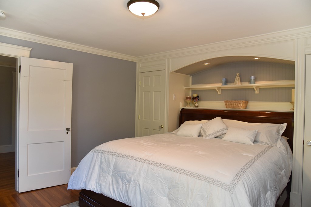 31 Garfield Road Melrose, MA 02176 - Photo 19 of 30 Gallery Image 19