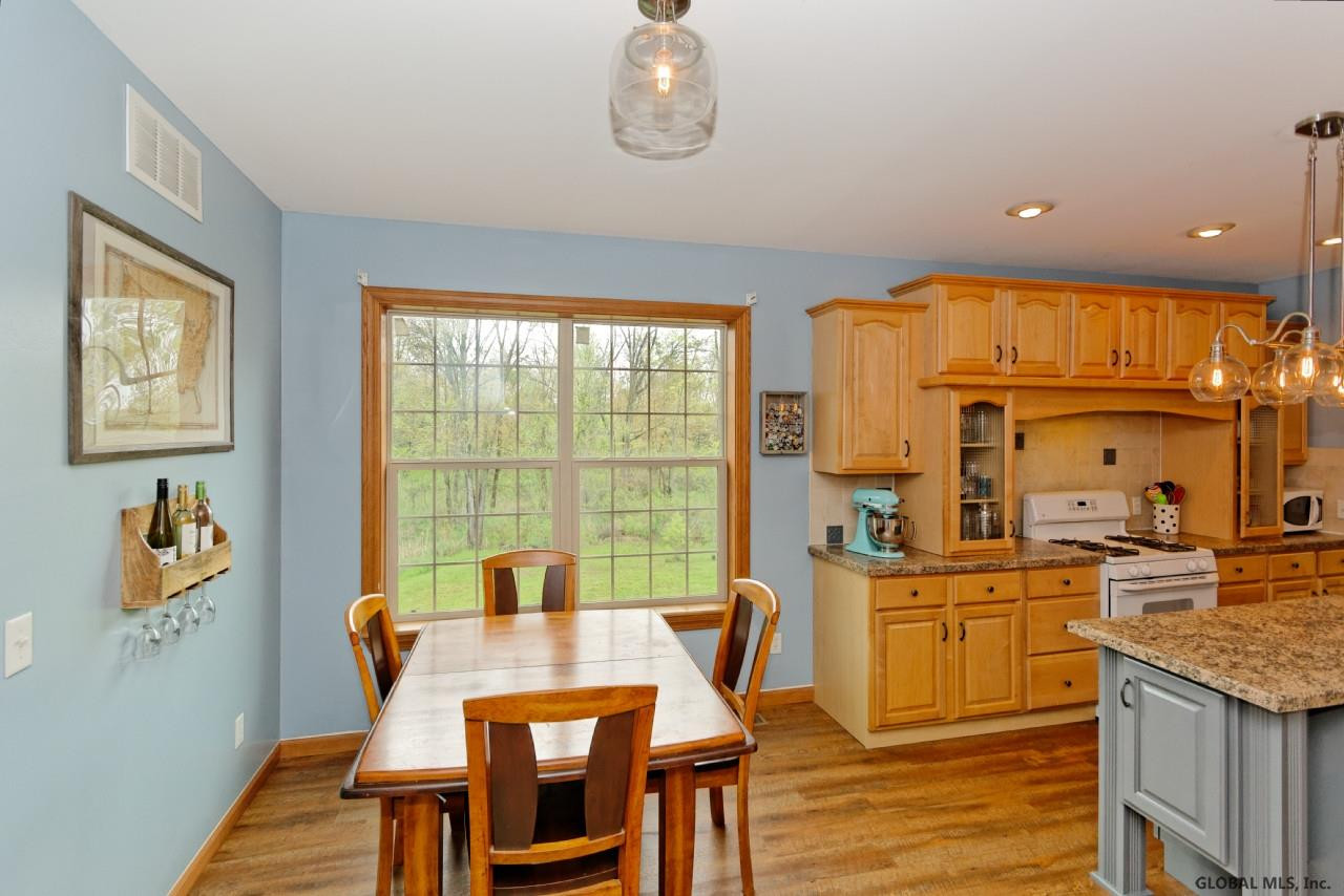 44 A Colonial Road Stillwater, NY 12170 - Photo 16 of 29 Photo 18
