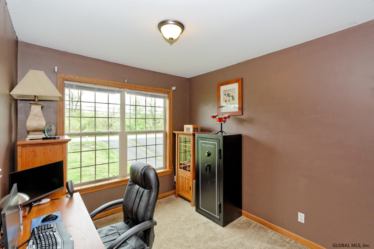 44 A Colonial Road Stillwater, NY 12170 - Photo 22 of 29 Photo 24