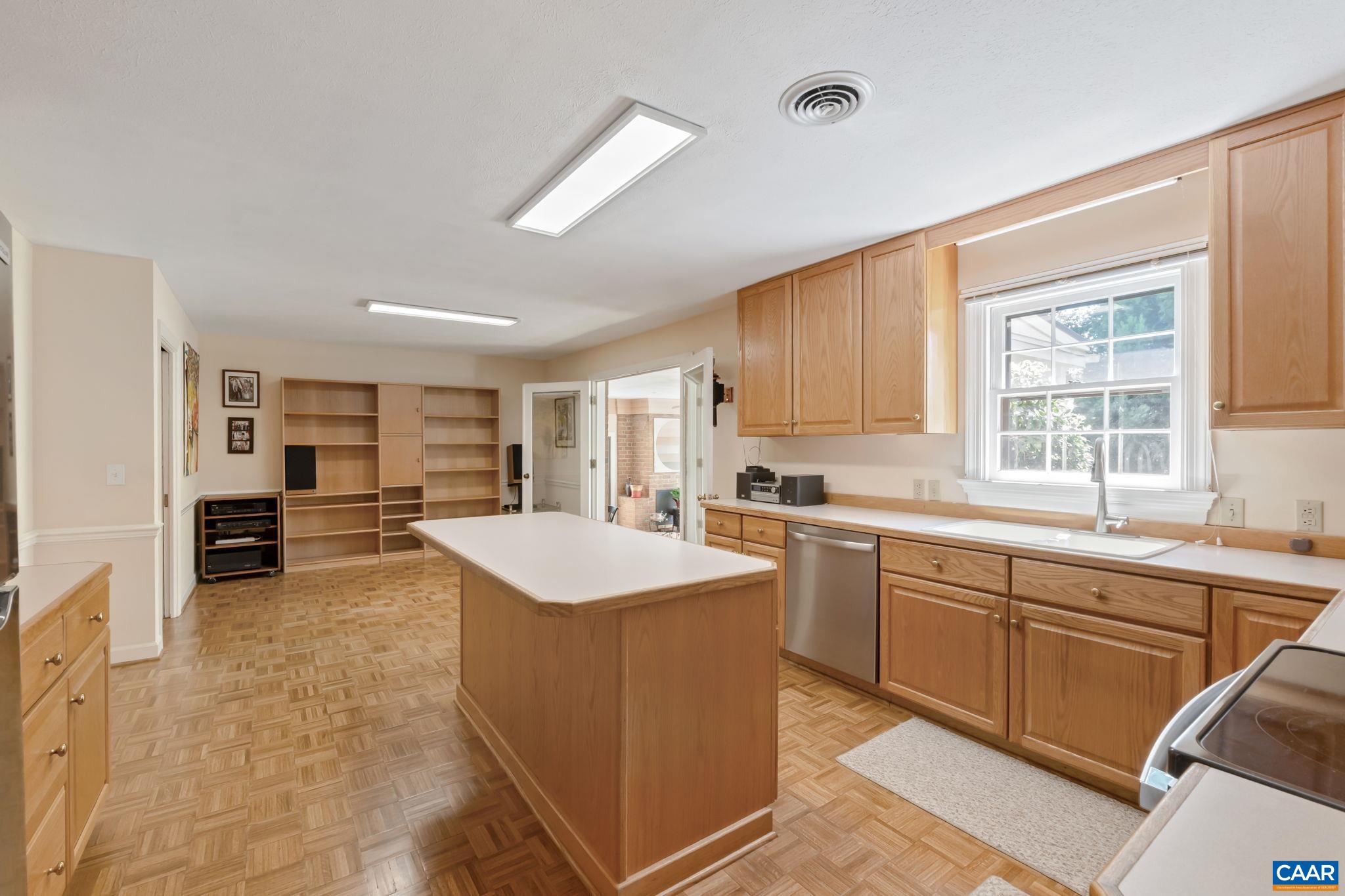 311 Gloucester Road Charlottesville, VA 22901 - Photo 13 of 55