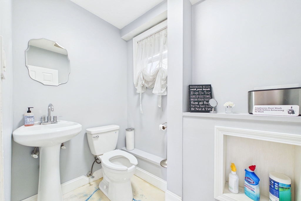 1413 Rodman Street Fall River, MA 02721 - Photo 19 of 36