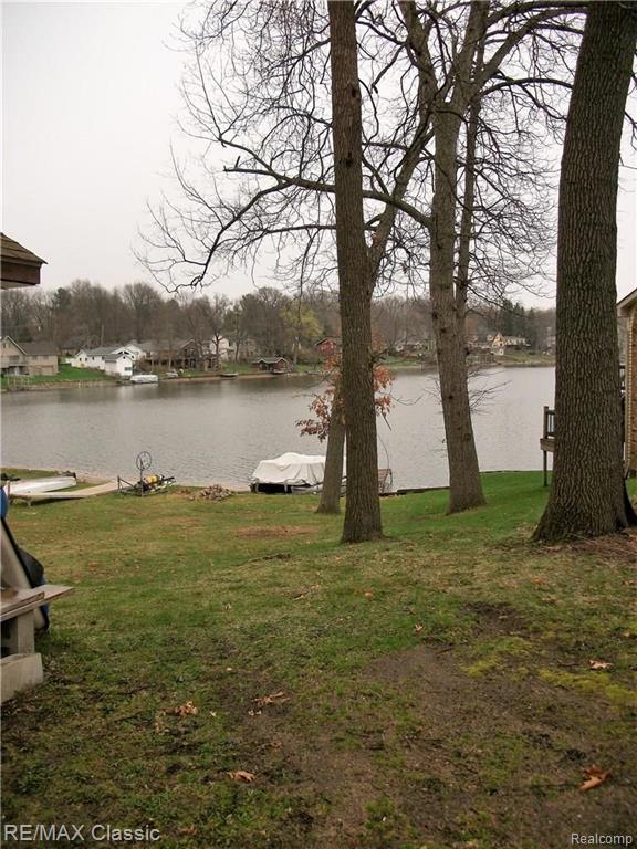 0 Lakeside Howell, MI 48843 - Photo 4 of 5
