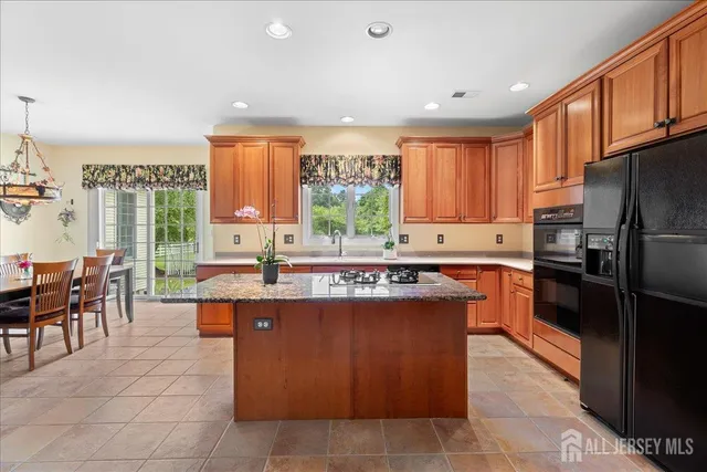 $1,499,500 | 7 Camas Court, Plainsboro, NJ 08536