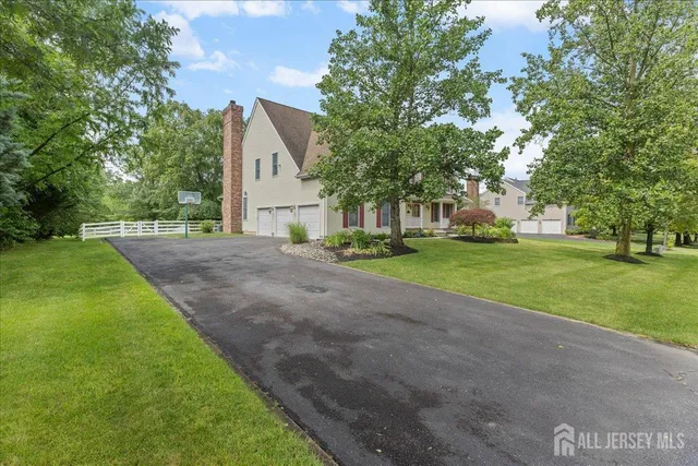 $1,499,500 | 7 Camas Court, Plainsboro, NJ 08536