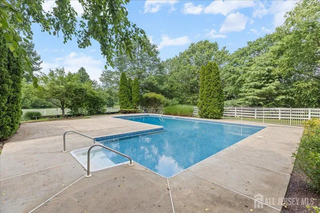 $1,499,500 | 7 Camas Court, Plainsboro, NJ 08536