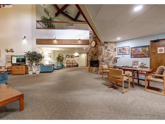 $219,000 | 13775 Southwest Scholls Ferry Road, Unit 205, Beaverton, OR 97008