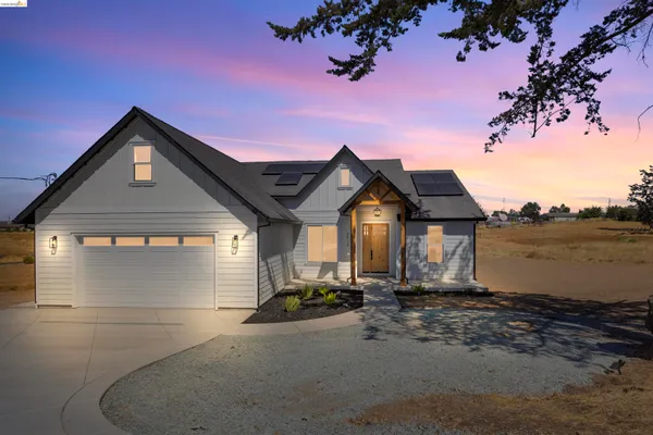 $595,000 | 4510 Coyote Drive, Ione, CA 95640