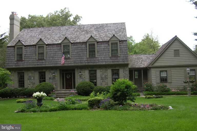 Exterior (Main)