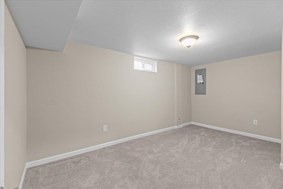 5028 North Ash Street Spokane, WA 99205 - Photo 24 of 36