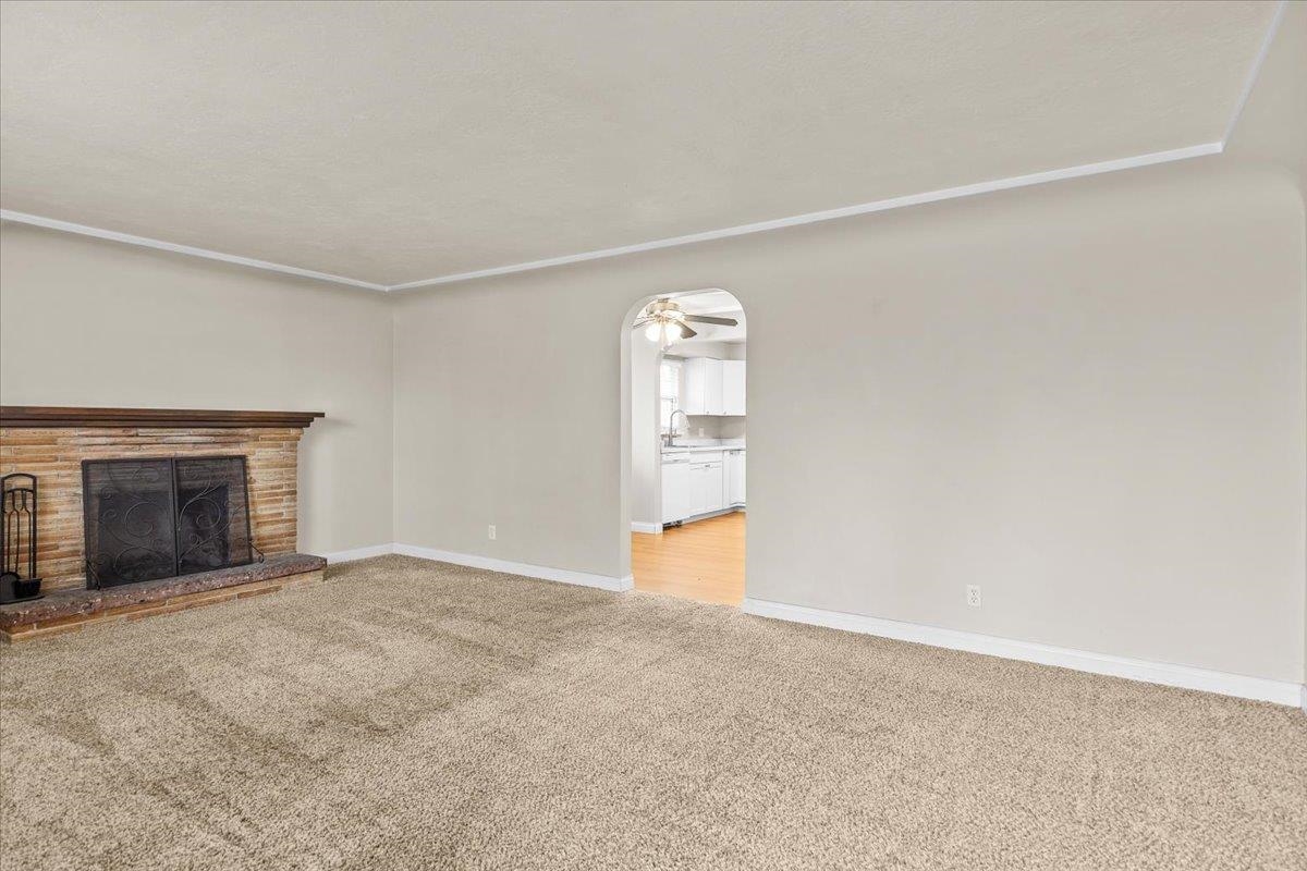 5028 North Ash Street Spokane, WA 99205 - Photo 3 of 36