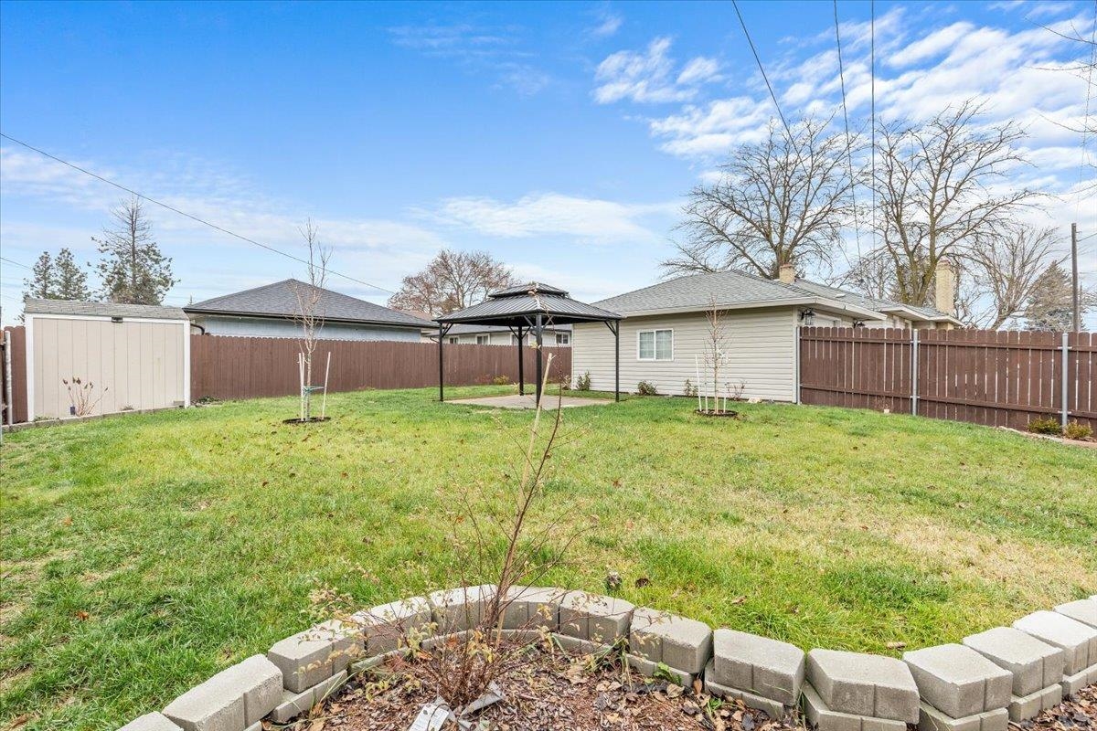 5028 North Ash Street Spokane, WA 99205 - Photo 31 of 36