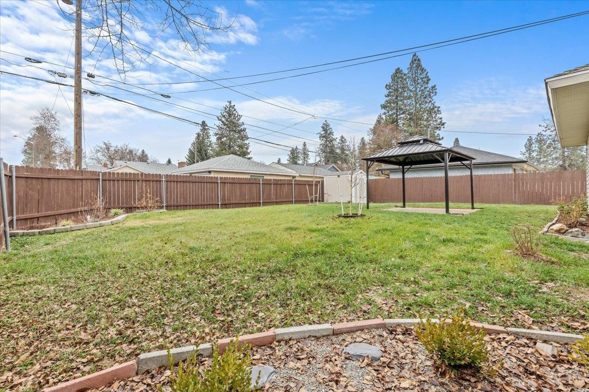 5028 North Ash Street Spokane, WA 99205 - Photo 32 of 36