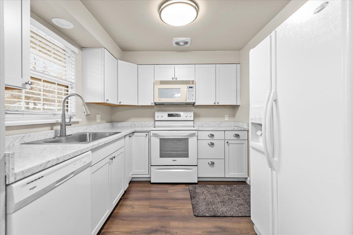 5028 North Ash Street Spokane, WA 99205 - Photo 8 of 36