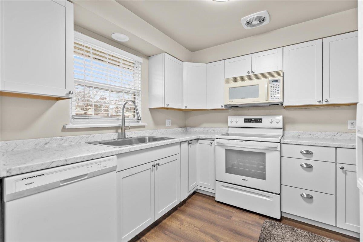 5028 North Ash Street Spokane, WA 99205 - Photo 9 of 36