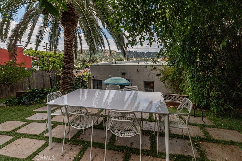 723 Isabel Street Los Angeles, CA 90065 - Photo 27 of 39