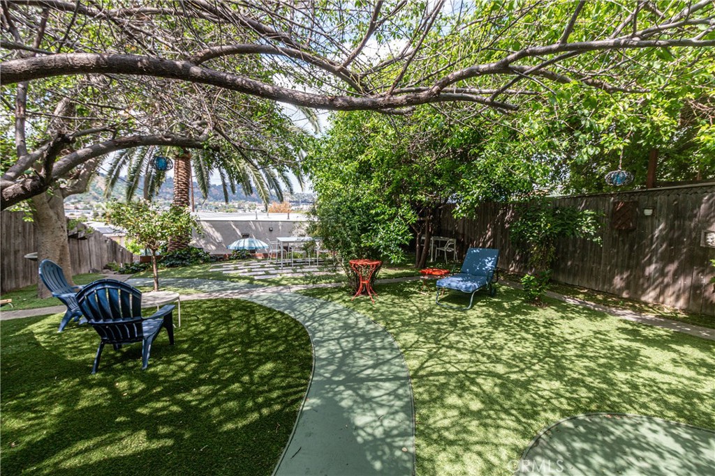 723 Isabel Street Los Angeles, CA 90065 - Photo 32 of 39