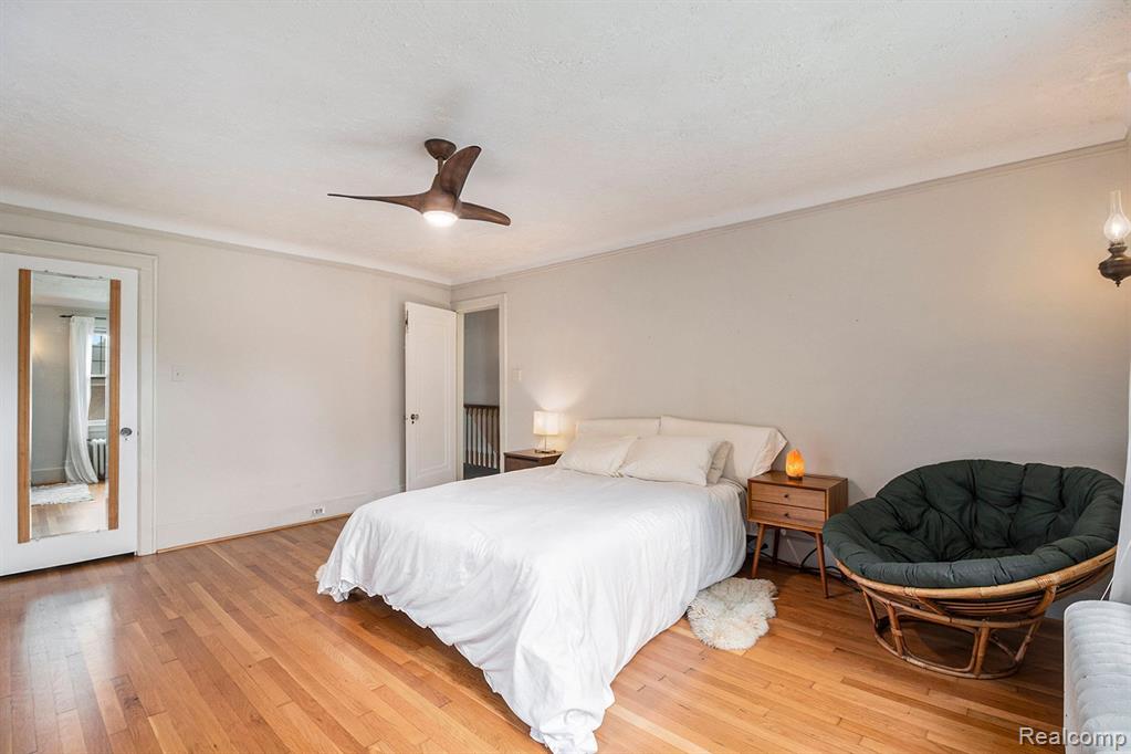 1332 Bedford Road Grosse Pointe Park, MI 48230 - Photo 20 of 39