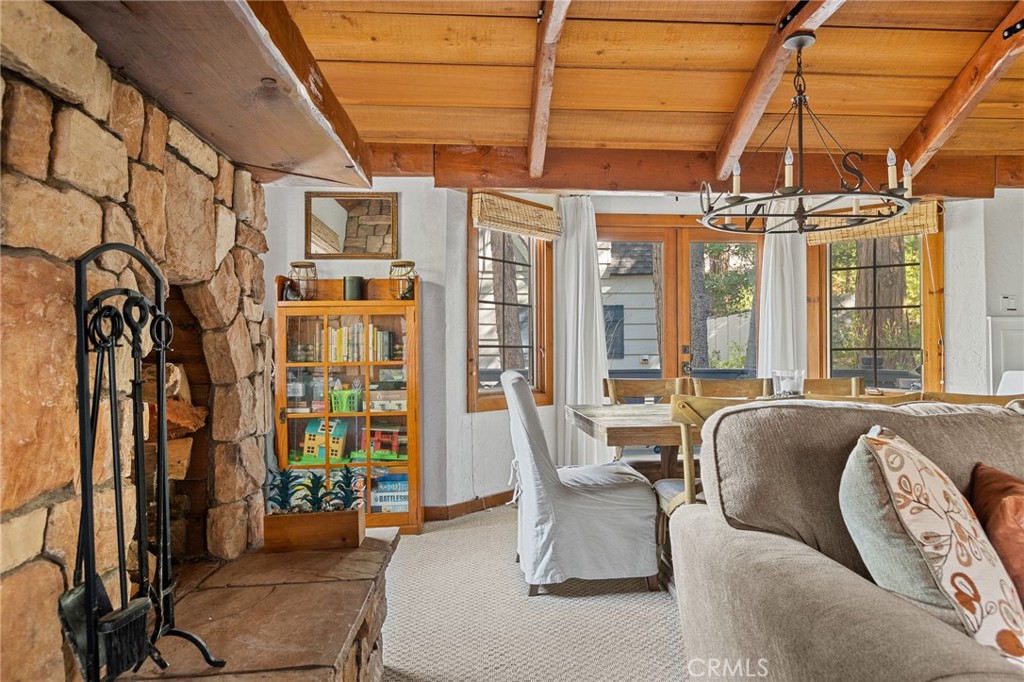 137 John Muir Road Lake Arrowhead, CA 92352 - Photo 6 of 39