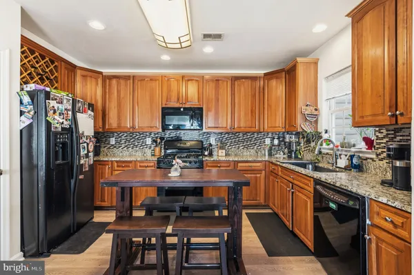 $3,100 | 9841 Cheshire Ridge Circle, Manassas, VA 20110