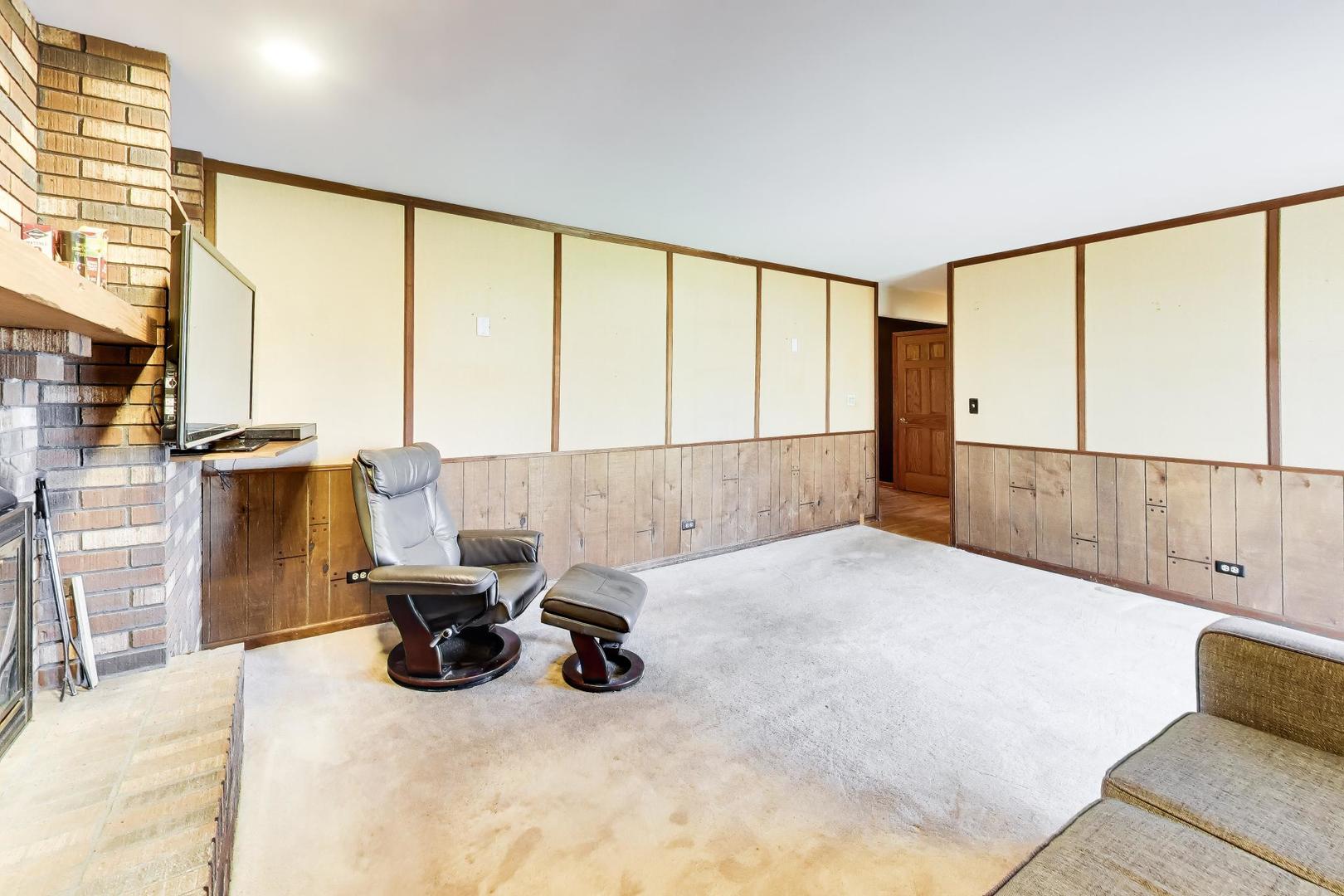 507 Ridgewood Lane Buffalo Grove, IL 60089 - Photo 12 of 29