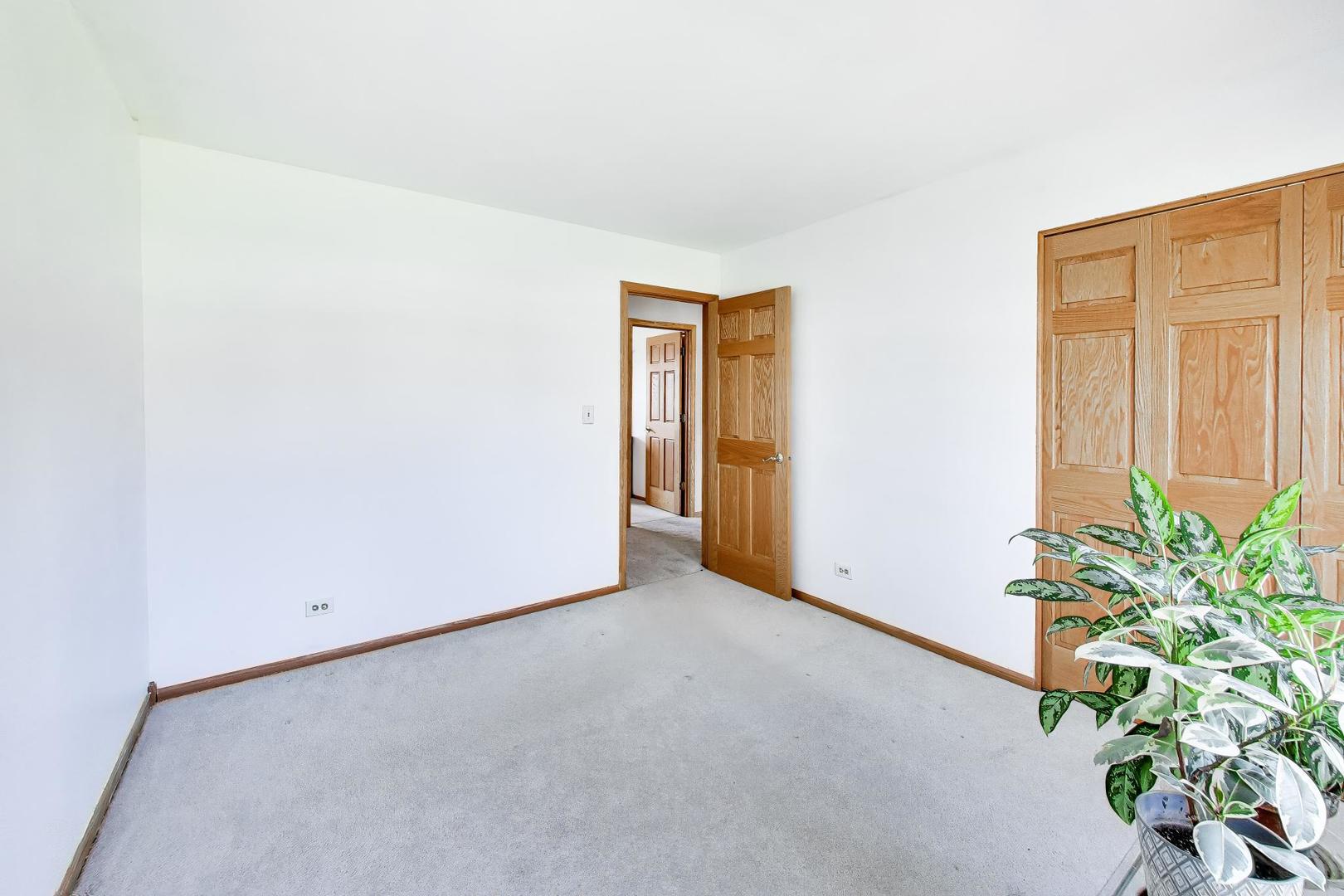 507 Ridgewood Lane Buffalo Grove, IL 60089 - Photo 19 of 29