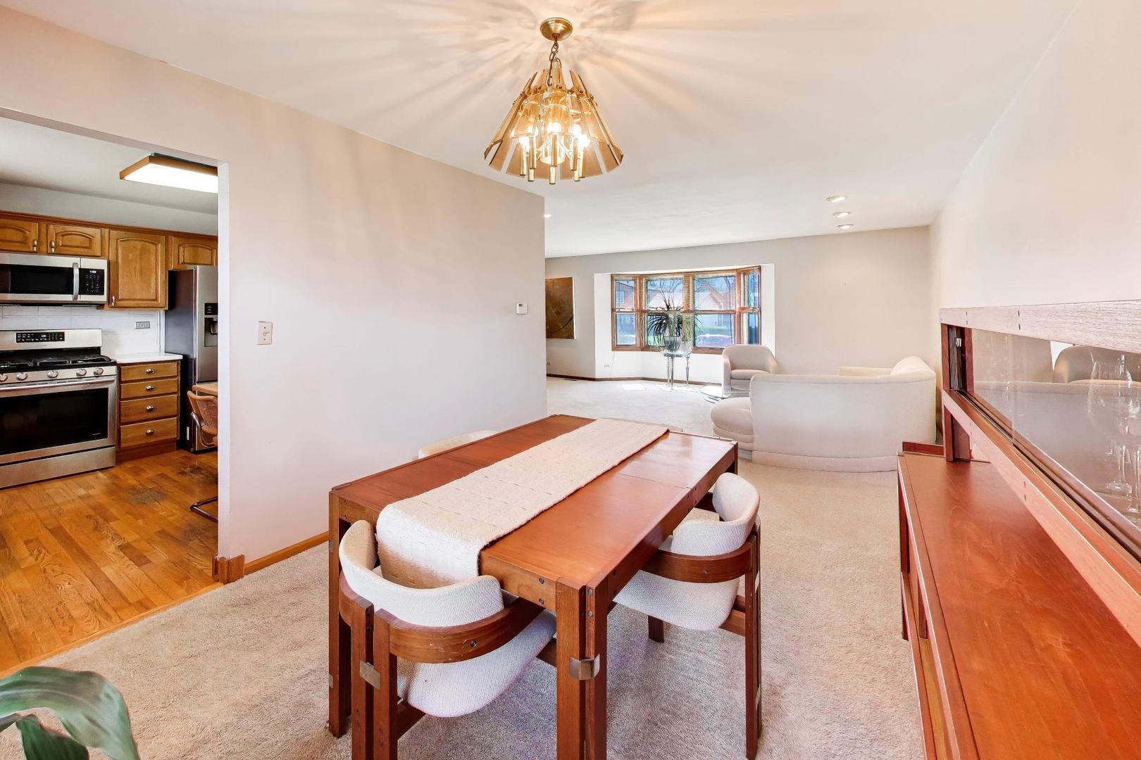 507 Ridgewood Lane Buffalo Grove, IL 60089 - Photo 6 of 29