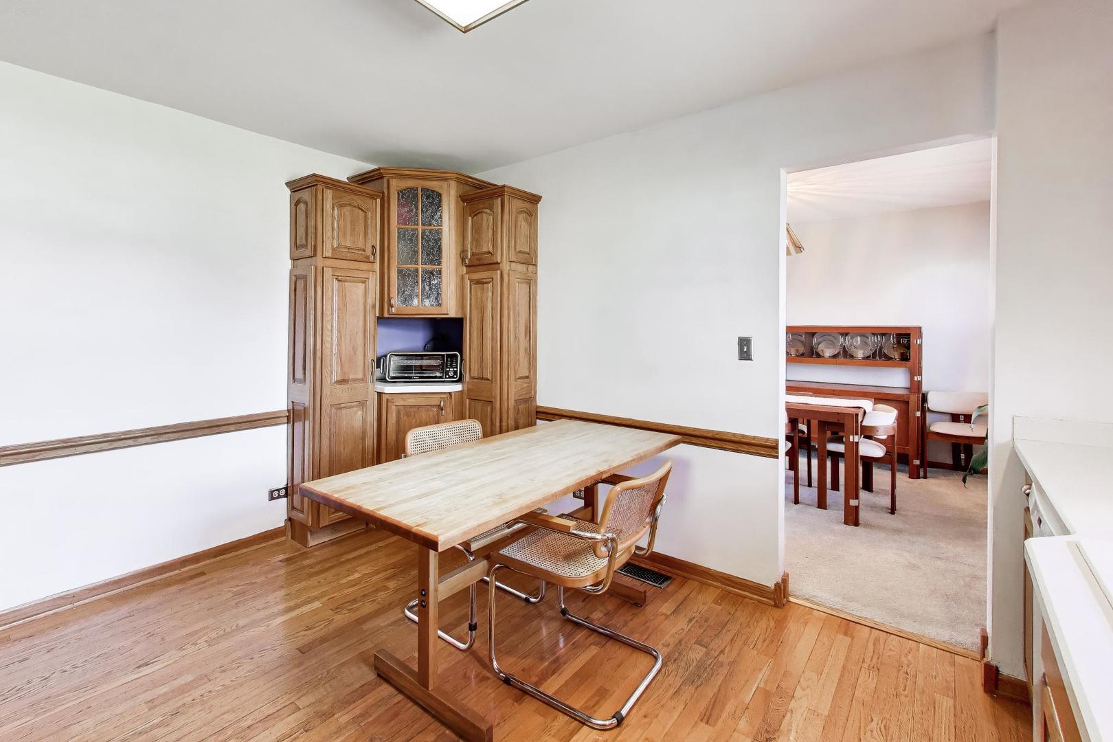 507 Ridgewood Lane Buffalo Grove, IL 60089 - Photo 9 of 29