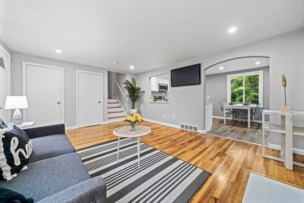 188 Pleasant Street Millis, MA 02054 - Photo 9 of 28