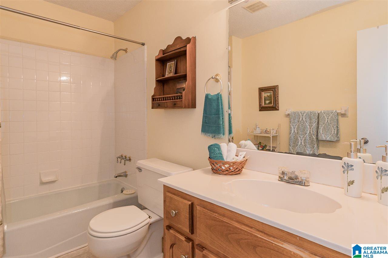 2439 Rockcreek Road Birmingham, AL 35226 - Photo 25 of 36