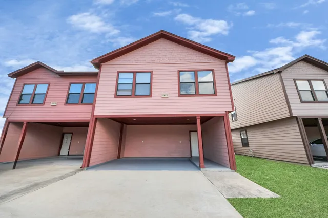 $1,845 | 4303 Oak Ridge Drive, Unit A, Pasadena, TX 77503