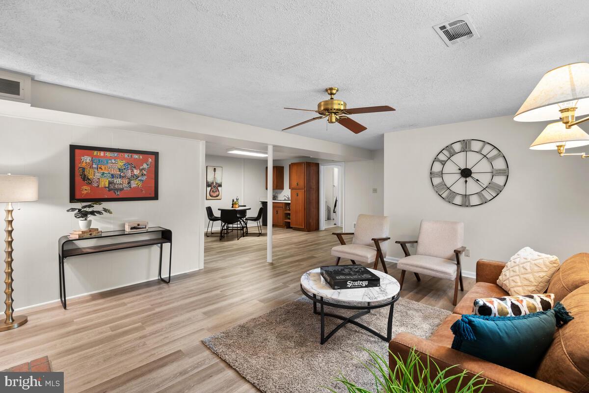 7506 Hamlet Street Springfield, VA 22151 - Photo 27 of 40 Gallery Image 27