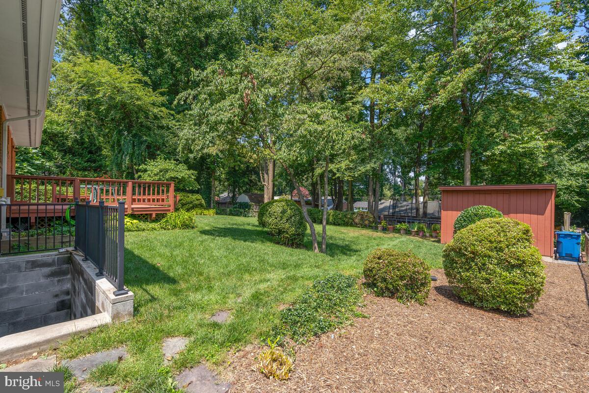 7506 Hamlet Street Springfield, VA 22151 - Photo 9 of 40 Gallery Image 9