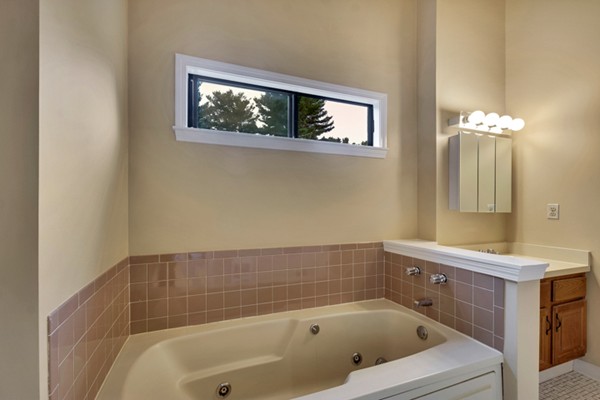 6 East Bluff Road, Unit 6 Ashland, MA 01721 - Photo 23 of 28