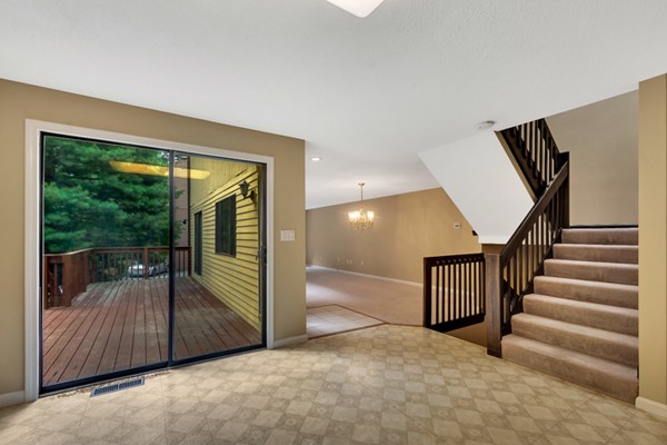 6 East Bluff Road, Unit 6 Ashland, MA 01721 - Photo 10 of 28