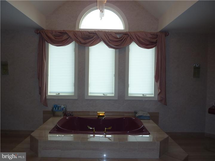 28 Cove Road Moorestown, NJ 08057 - Photo 14 of 22