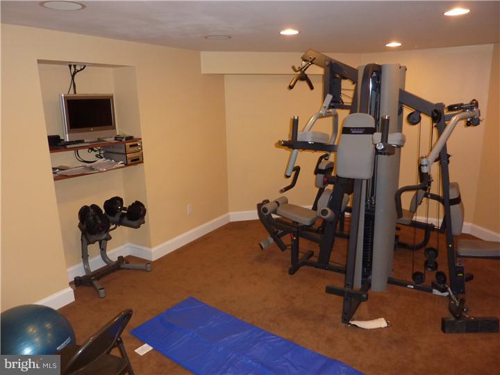 28 Cove Road Moorestown, NJ 08057 - Photo 18 of 22