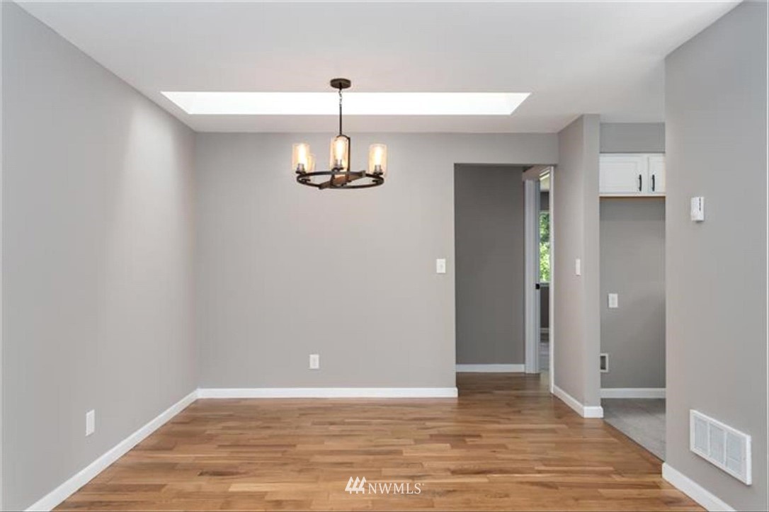 26406 Barrett Road Northeast Kingston, WA 98346 - Photo 11 of 25 Gallery Image 11