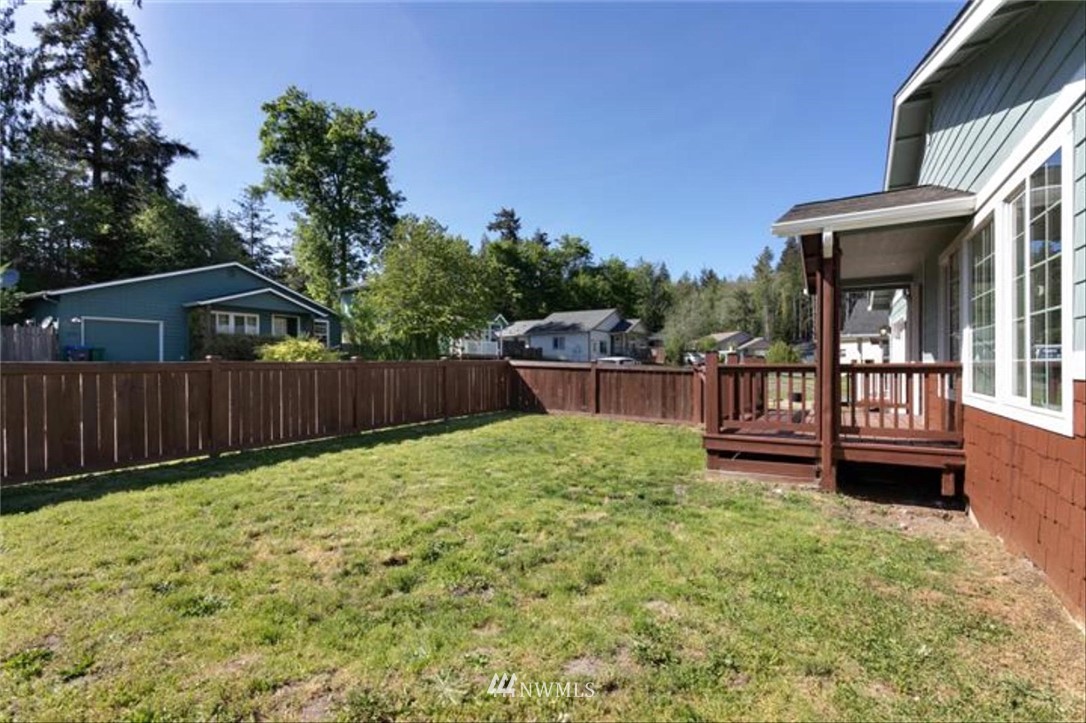 26406 Barrett Road Northeast Kingston, WA 98346 - Photo 23 of 25 Gallery Image 23