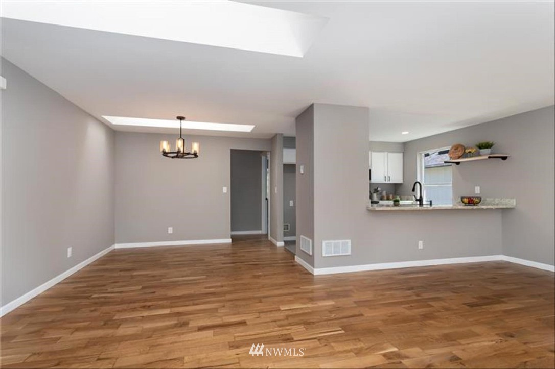 26406 Barrett Road Northeast Kingston, WA 98346 - Photo 6 of 25 Gallery Image 6