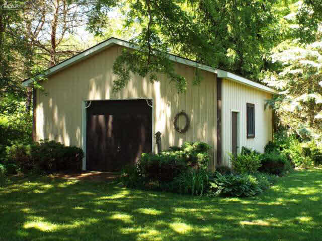 3486 Field Road Clio, MI 48420 - Photo 8 of 21 21178317-7.JPG