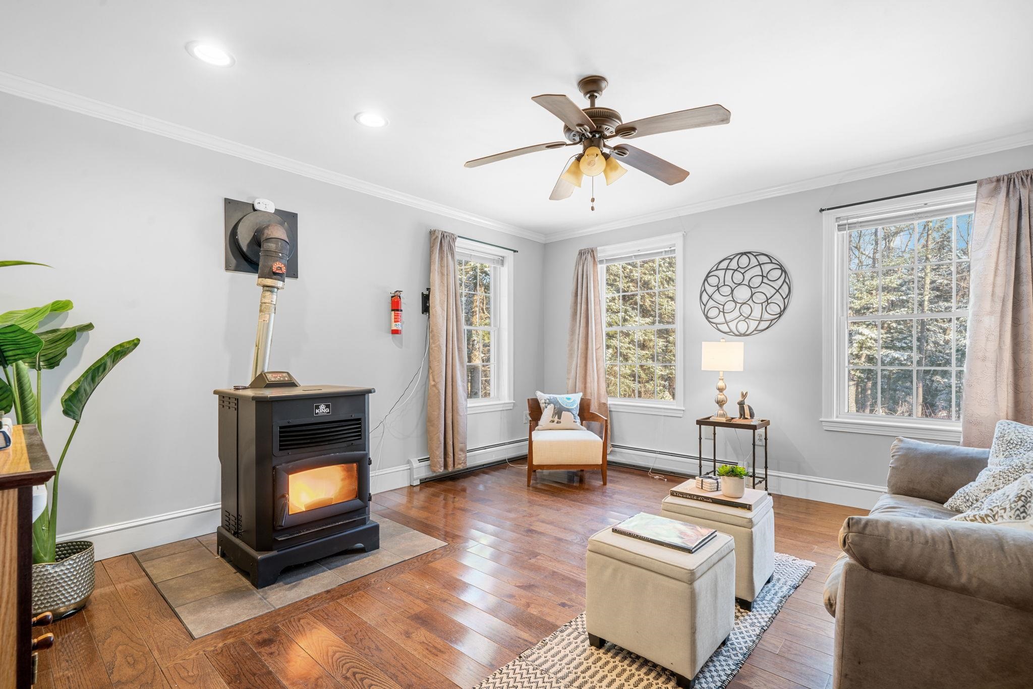 1057 Old Turnpike Road Salisbury, NH 03268 - Photo 5 of 50