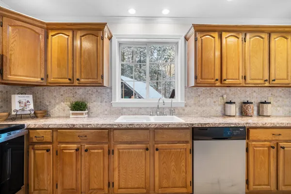 $600,000 | 1057 Old Turnpike Road, Salisbury, NH 03268