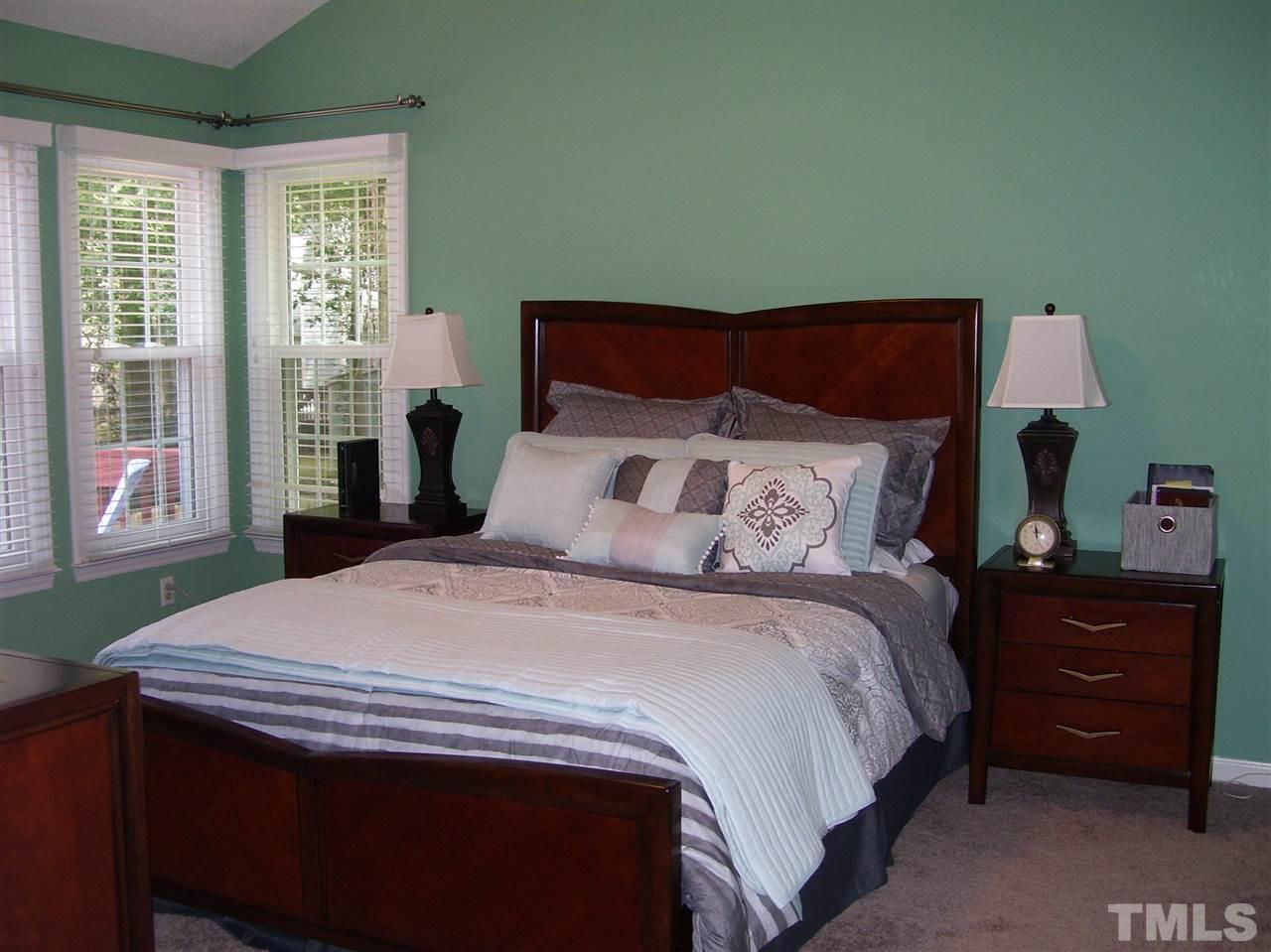 3533 Singleleaf Lane Raleigh, NC 27616 - Photo 10 of 20