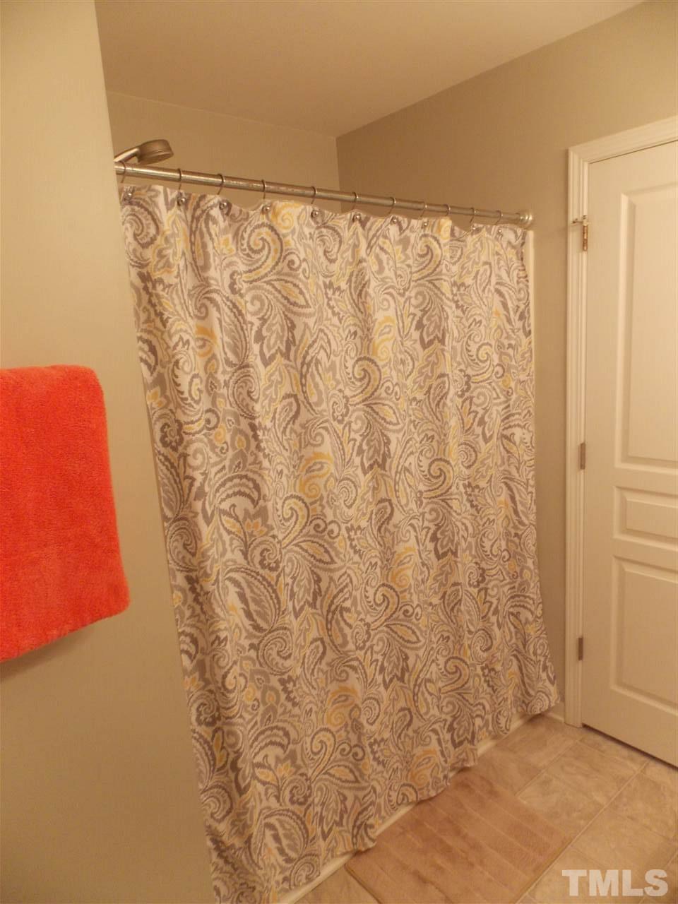 4553 Sugarbend Way Raleigh, NC 27606 - Photo 16 of 21 Gallery Image 16