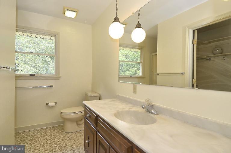 7483 Pindell School Road Fulton, MD 20759 - Photo 5 of 29 Bath (Master)