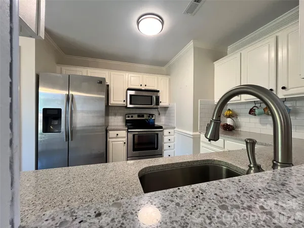 $355,000 | 2653 Thistle Brook Drive, Concord, NC 28027