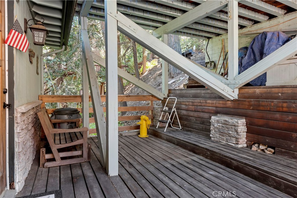 615 Wellesley Lake Arrowhead, CA 92352 - Photo 39 of 45 a view of railway station with sitting area
