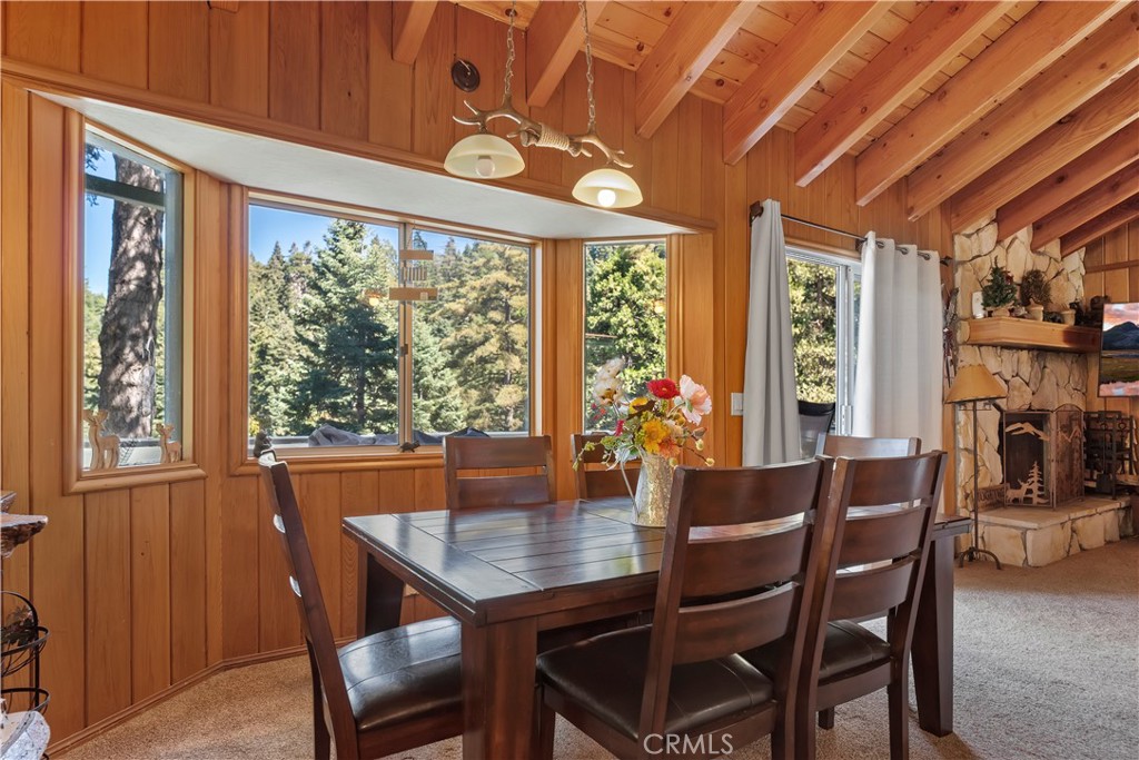 615 Wellesley Lake Arrowhead, CA 92352 - Photo 7 of 45 a dining room with furniture and window
